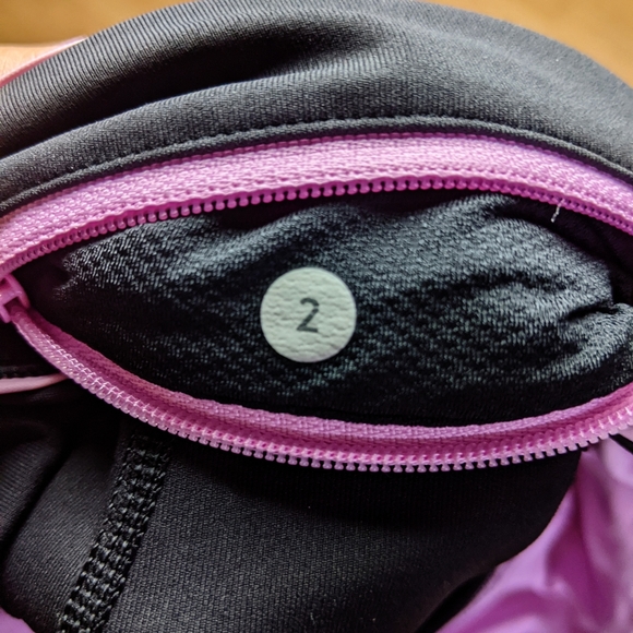 Lululemon Pace Queen Tight Leggings size 2 - Picture 9 of 9